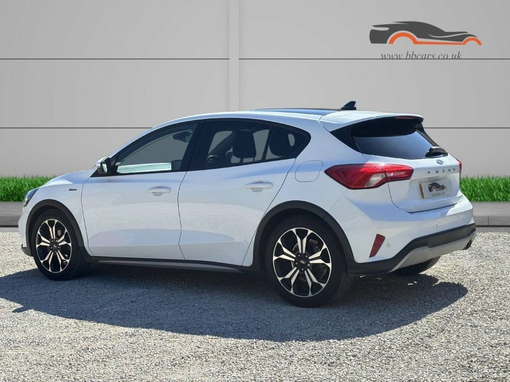 Ford Focus 1L Active X Edition BP71KNB White #3
