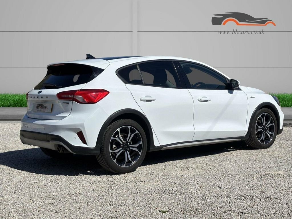 Ford Focus 1L Active X Edition BP71KNB White #5