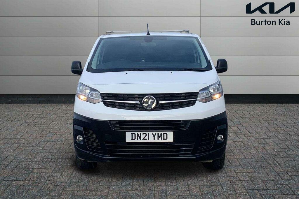 Vauxhall Vivaro 2.0 Turbo D 3100 Dynamic Panel Van 6Dr Manu DN21YMD White #5