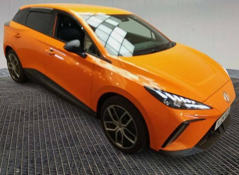 MG MG4 150Kw Trophy Ev Long Range 64Kwh - 2024 Orange