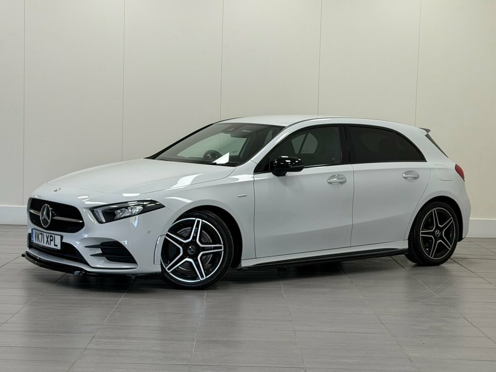 Mercedes-Benz A Class 2L Amg Line Edition VK71XPL White #6