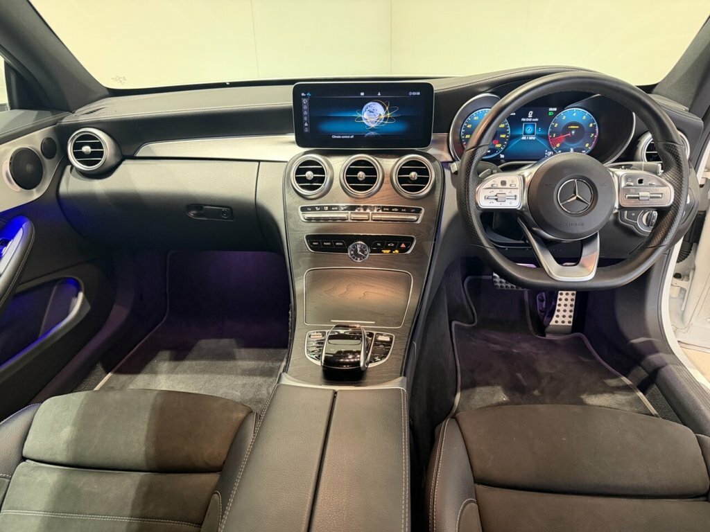 Mercedes-Benz C Class 2L Amg Line KM69EPY White #3