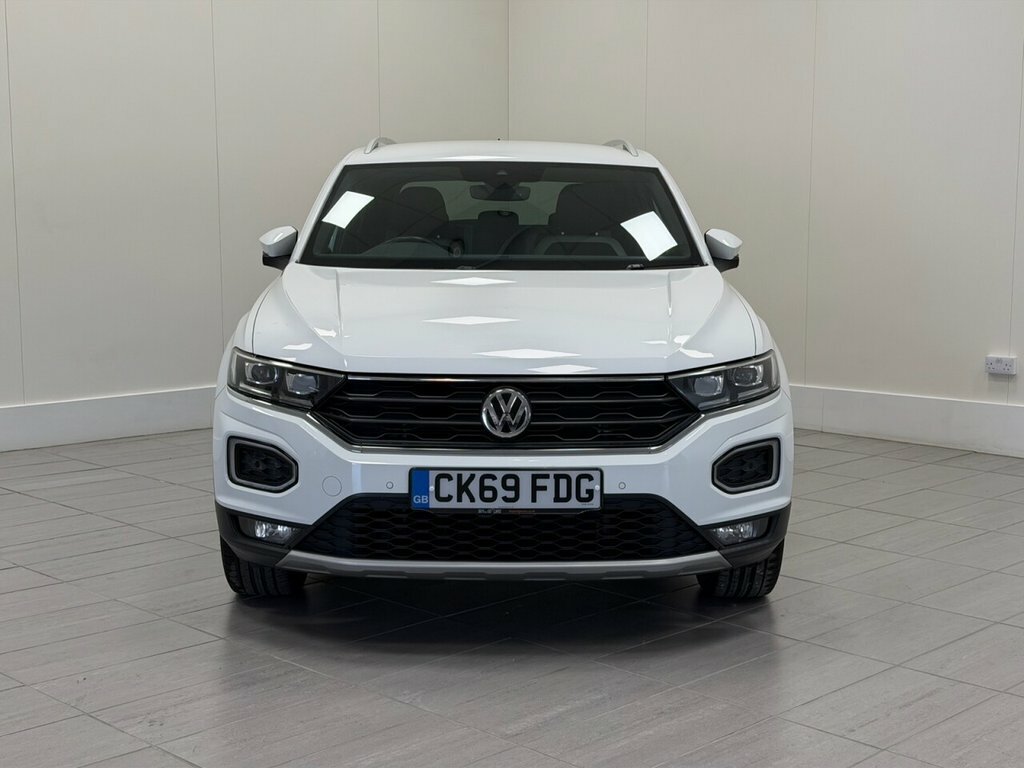 Volkswagen T-Roc 1L Sel CK69FDG White #2
