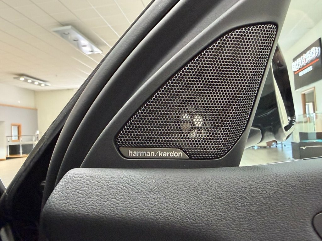 BMW 1 Series Hatchback RA24ELO Black #2