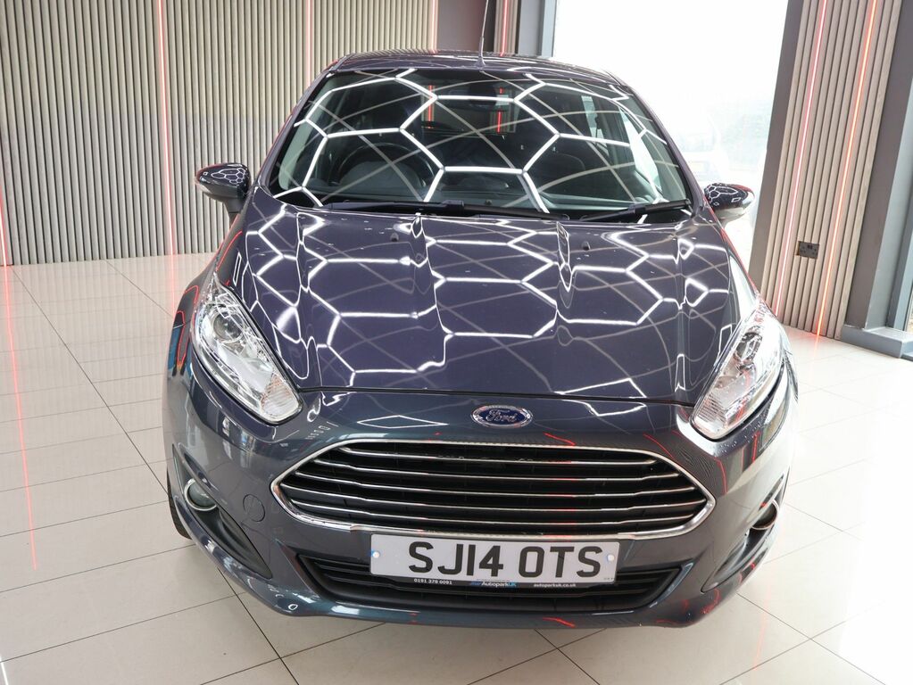 Ford Fiesta 2014 1.6 Titanium Hatchback Powershift SJ14OTS Grey #4