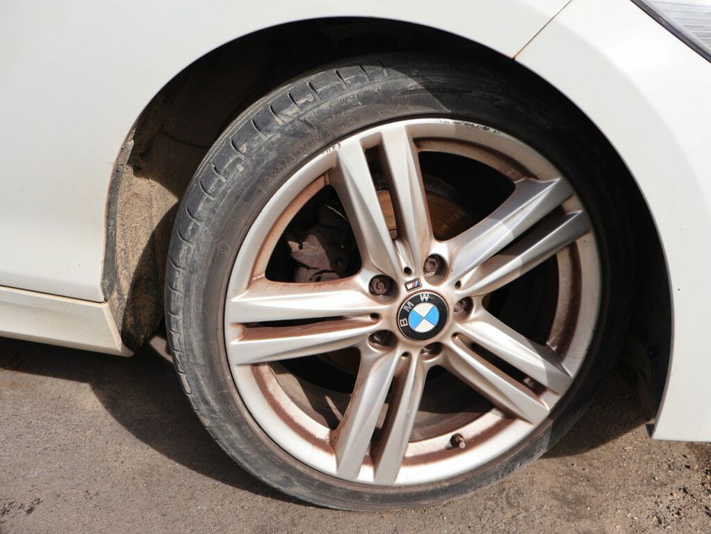 BMW 1 Series 2014 2.0 118D M Sport Hatchback GC03OTO White #3