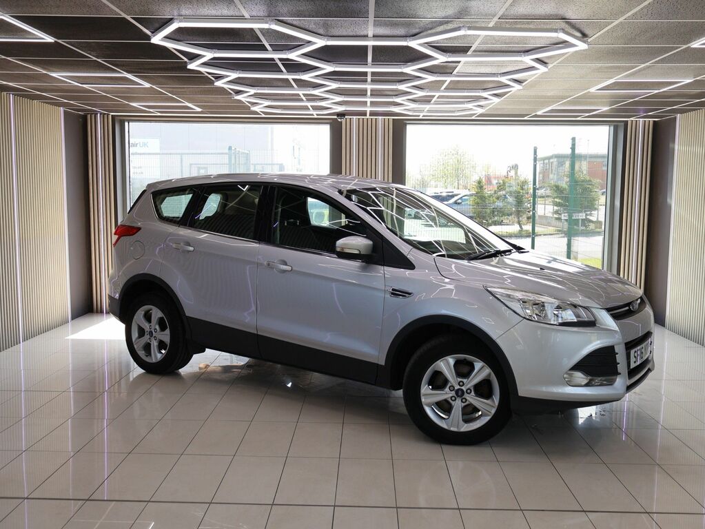 Ford Kuga 2016 2.0 Tdci Zetec Suv 2Wd Euro Silver