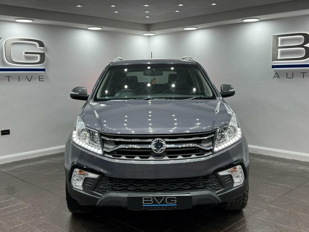 SsangYong Korando Suv 2.2D Le Euro 6 202070 Grey #2
