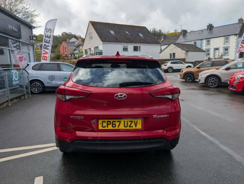 Hyundai Tucson 1.7 Crdi Blue Drive Se Nav 2Wd - 2017 67 CP67UZV Red #6