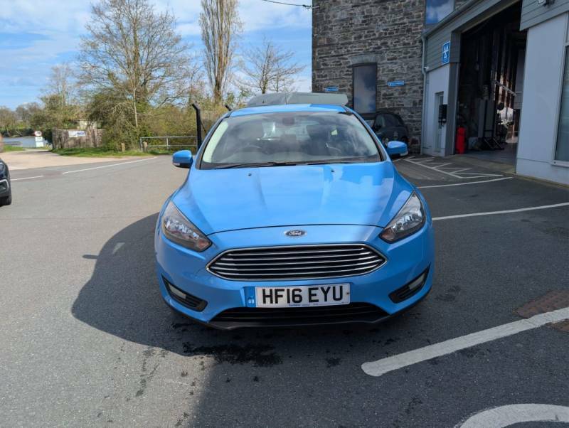 Ford Focus 1.5 Tdci 120 Zetec - 2016 16 HF16EYU Blue #2