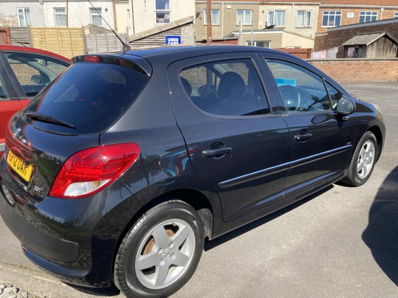 Peugeot 207 Hatchback GF12UAR Black #2