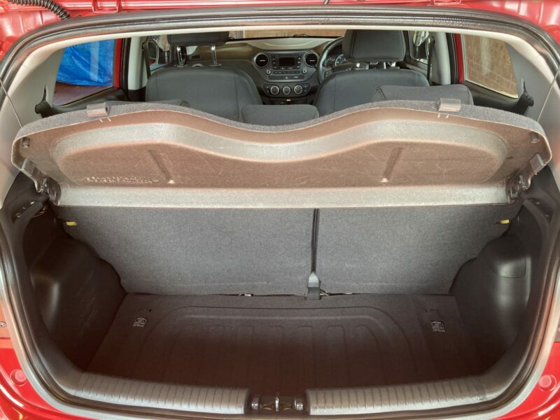 Hyundai I10 Hatchback YF19FFY Red #3