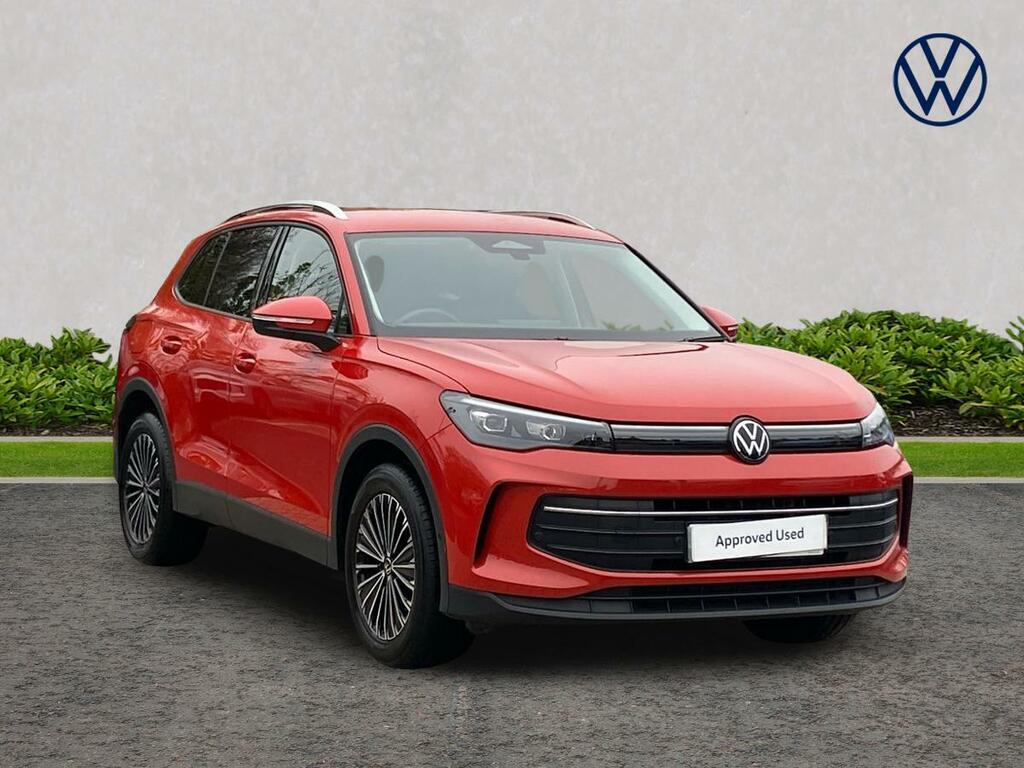 Volkswagen Tiguan 1.5 Etsi 150 Match Dsg Red
