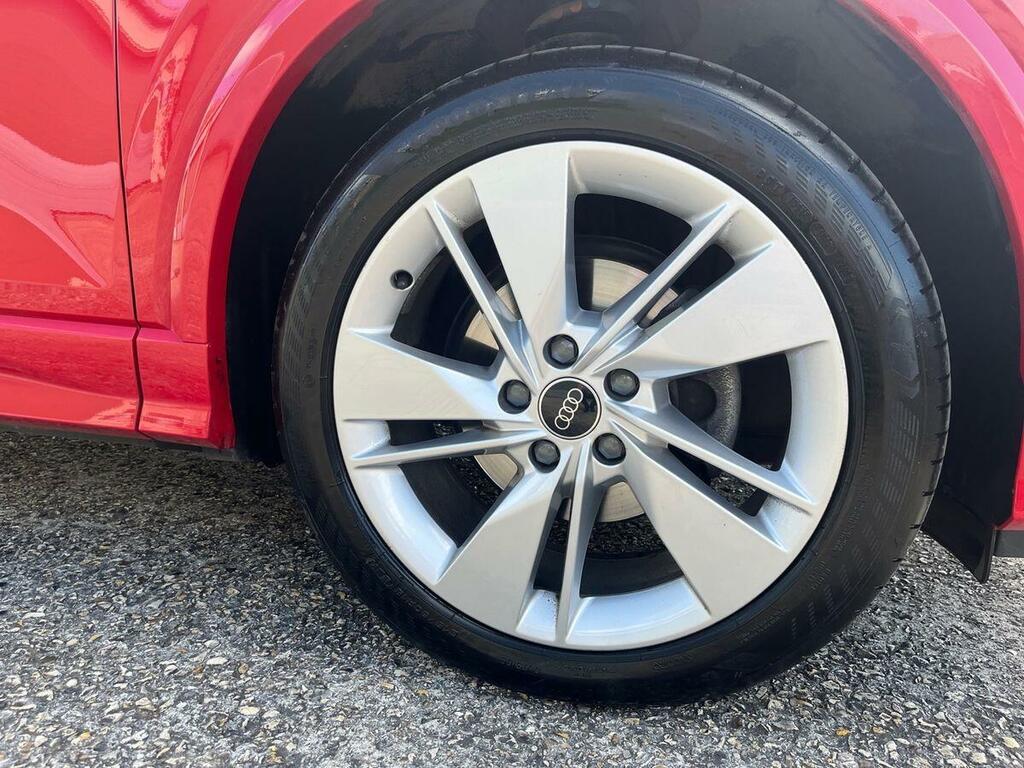 Audi Q2 S Line 35 Tfsi 150 Ps 6-Speed NY23FYB Red #6