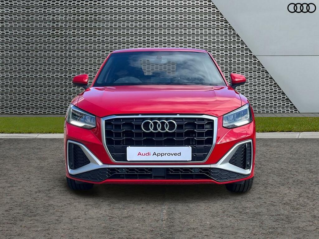 Audi Q2 S Line 35 Tfsi 150 Ps 6-Speed NY23FYB Red #3