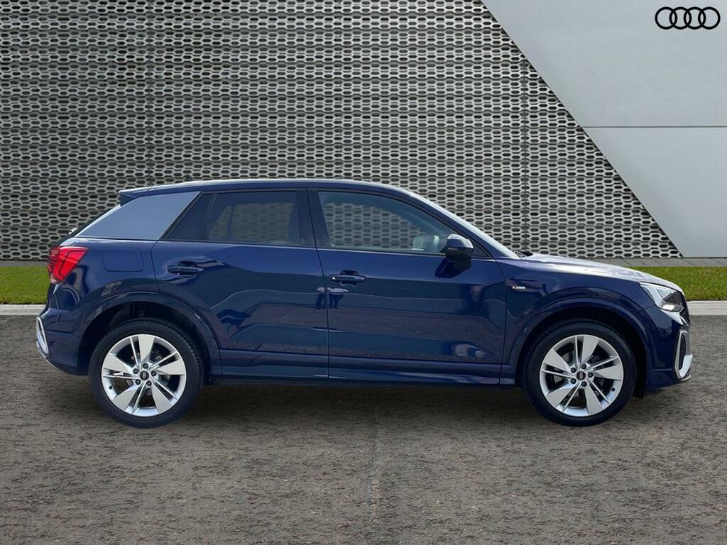 Audi Q2 S Line 35 Tfsi 150 Ps 6-Speed YR24TAU Blue #5
