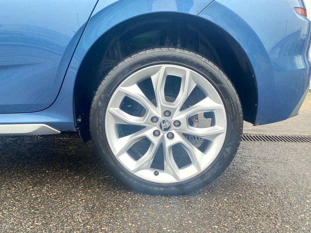 Skoda Kamiq 1.0 Tsi 110 Se L Dsg GX26YTZ Black #6