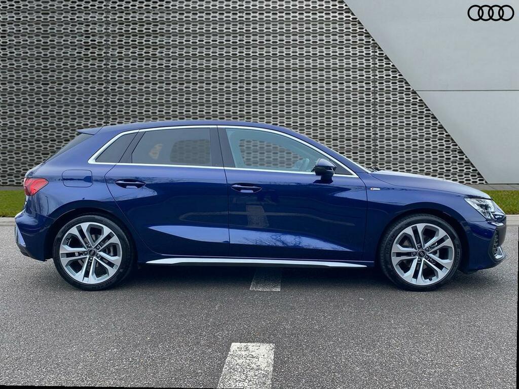 Audi A3 Sportback S Line 35 Tfsi 150 Ps S Tronic GX75UHM Blue #5