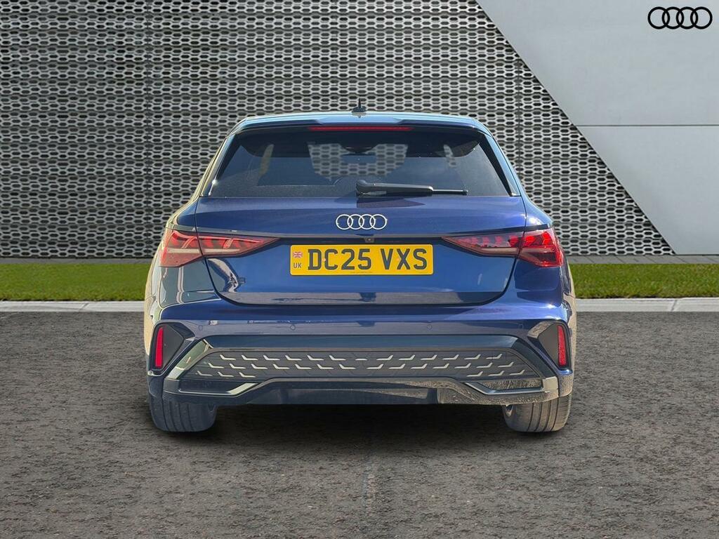 Audi A3 S Line 35 Tfsi 150 Ps S Tronic DC25VXS Blue #4