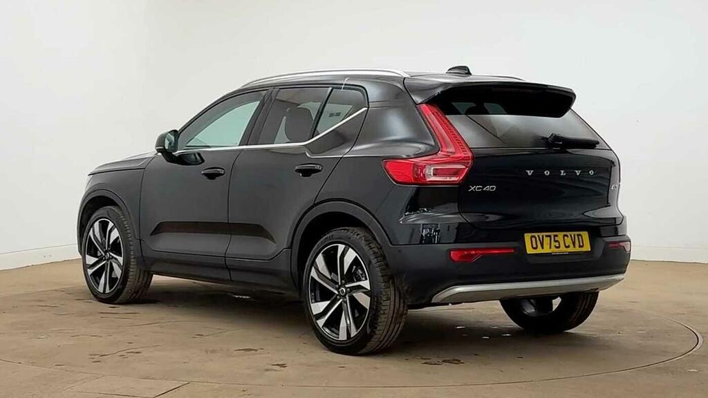 Volvo XC40 B3 Ultra Bright Mhev Blond Leather Employees Car OV75CVD Black #5