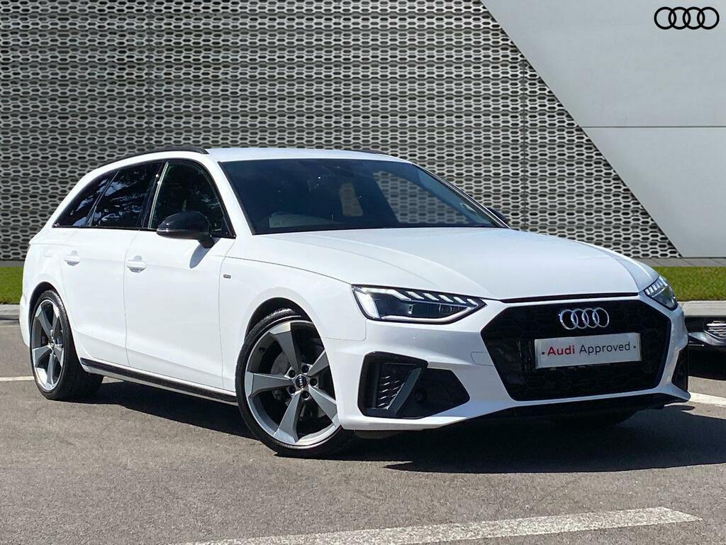 Audi A4 Avant Avant Black Edition 40 Tfsi 204 Ps S Tronic White