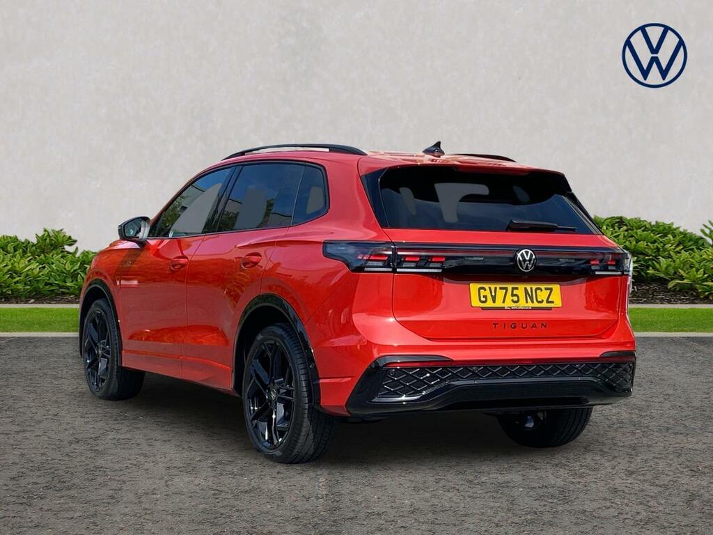Volkswagen Tiguan 1.5 Etsi 150 R-line Dsg GV75NCZ Red #2