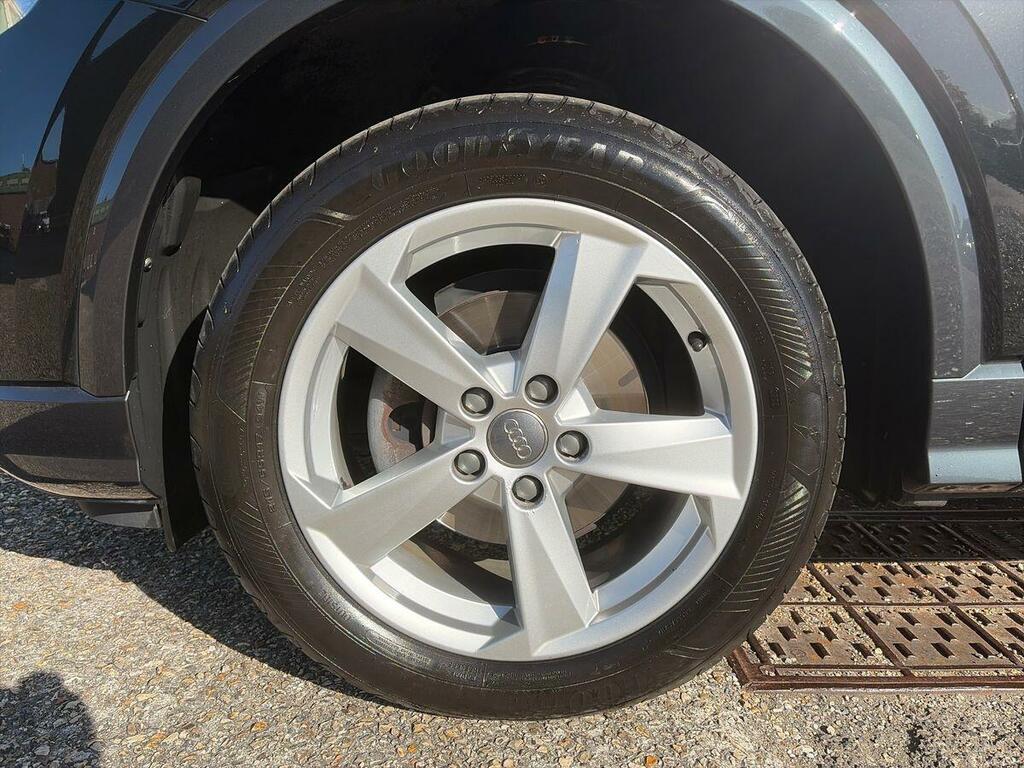 Audi Q2 Sport 35 Tfsi 150 Ps 6-Speed  Black #6