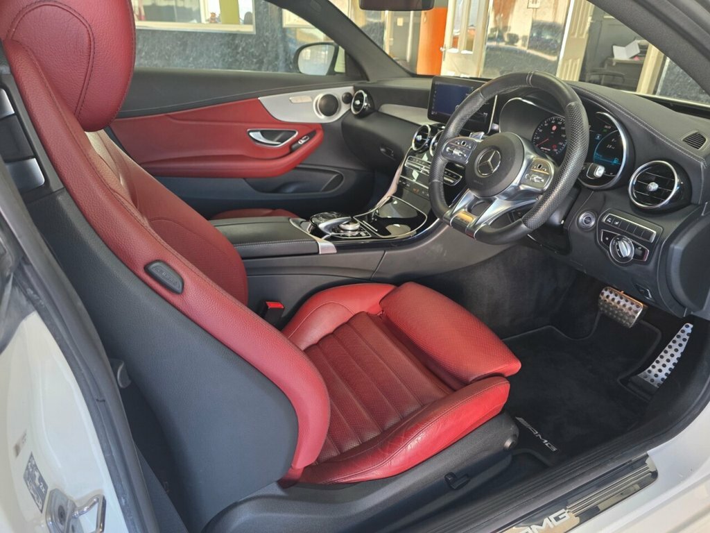 Mercedes-Benz C Class Coupe SN69EYS White #2