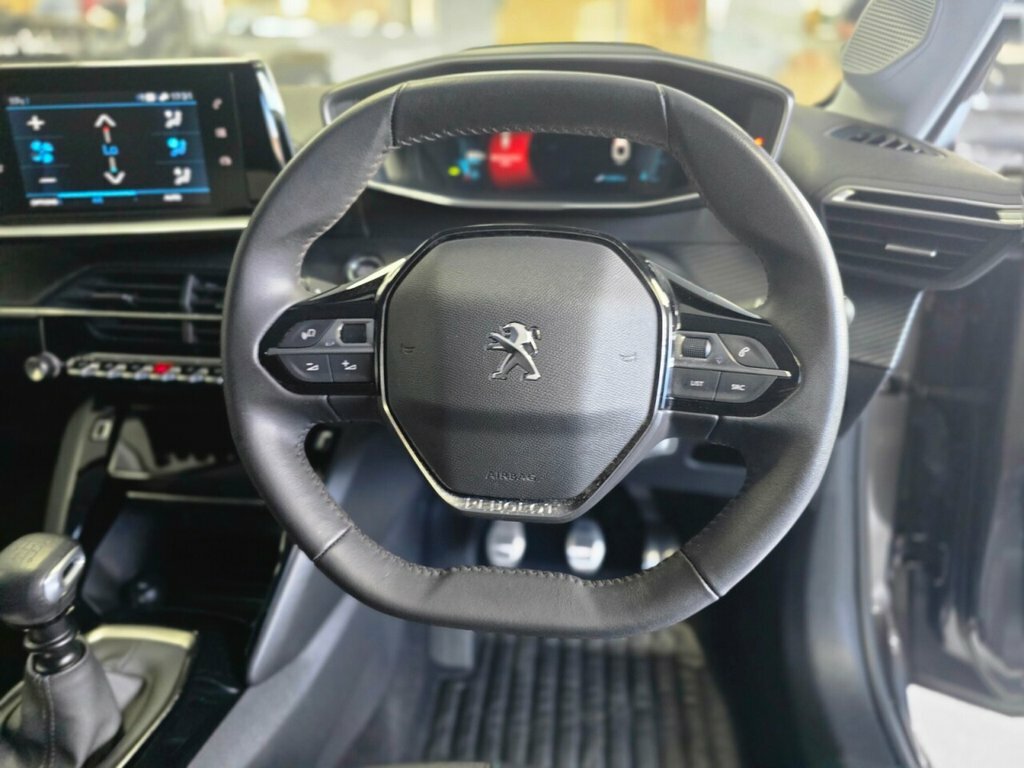 Peugeot 208 1.5L Allure Premium Grey #5
