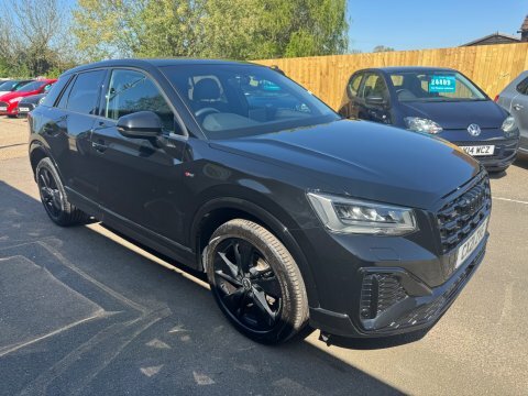 Audi Q2 Tfsi S Line Black