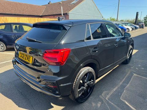 Audi Q2 Tfsi S Line CX21ZVE Black #2