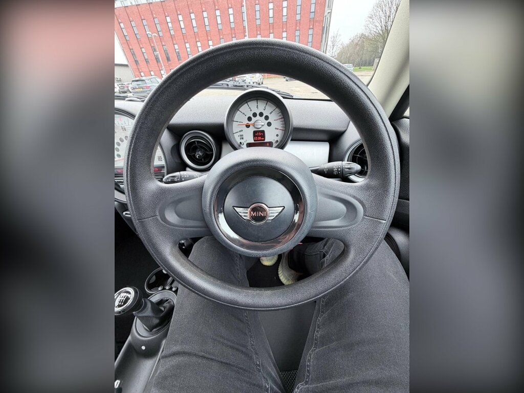 Mini Hatch 1.6 First Euro 5 MA61HFZ White #6