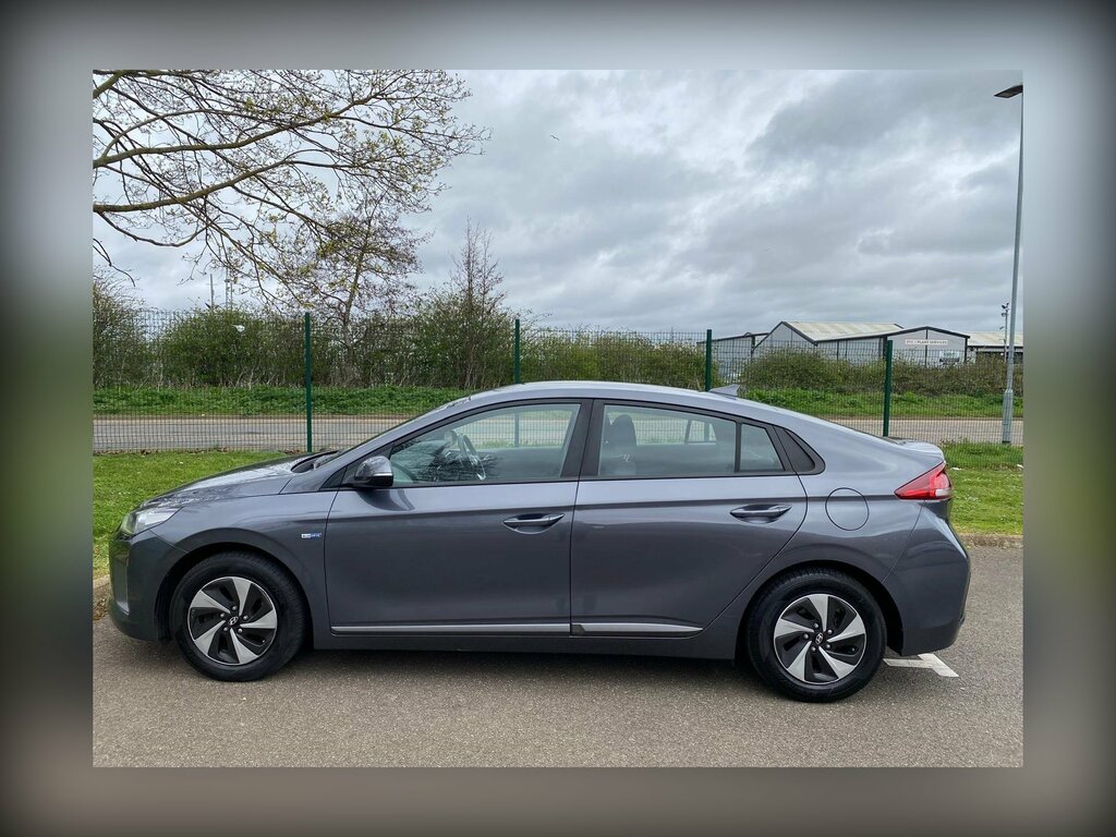 Hyundai Ioniq 1.6 H-gdi Se Dct Euro 6 Ss HN68FNY Grey #4