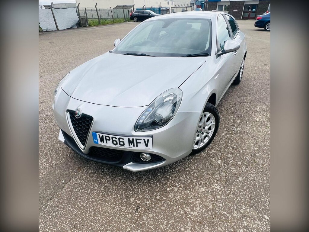 Alfa Romeo Giulietta 2.0 Jtdm-2 Super Euro 6 Ss Grey