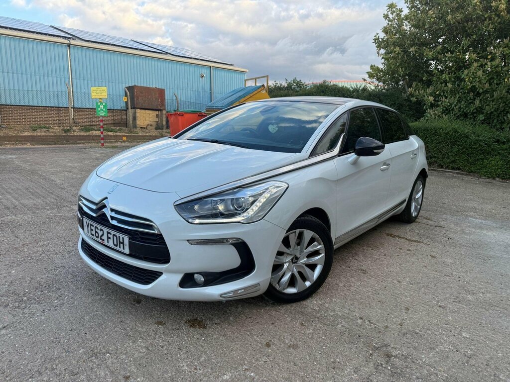 Citroen DS5 1.6 E-hdi Airdream Dstyle Egs6 Euro 5 Ss White #4
