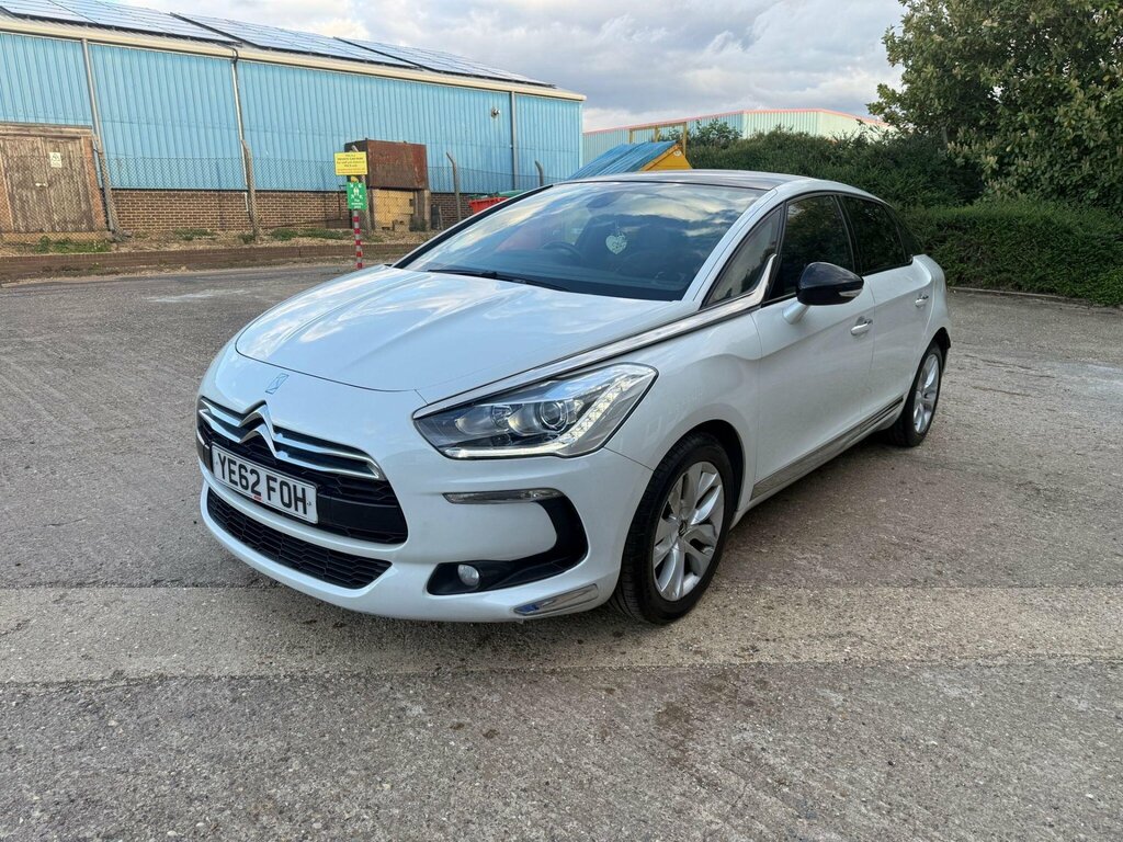 Citroen DS5 1.6 E-hdi Airdream Dstyle Egs6 Euro 5 Ss White #5