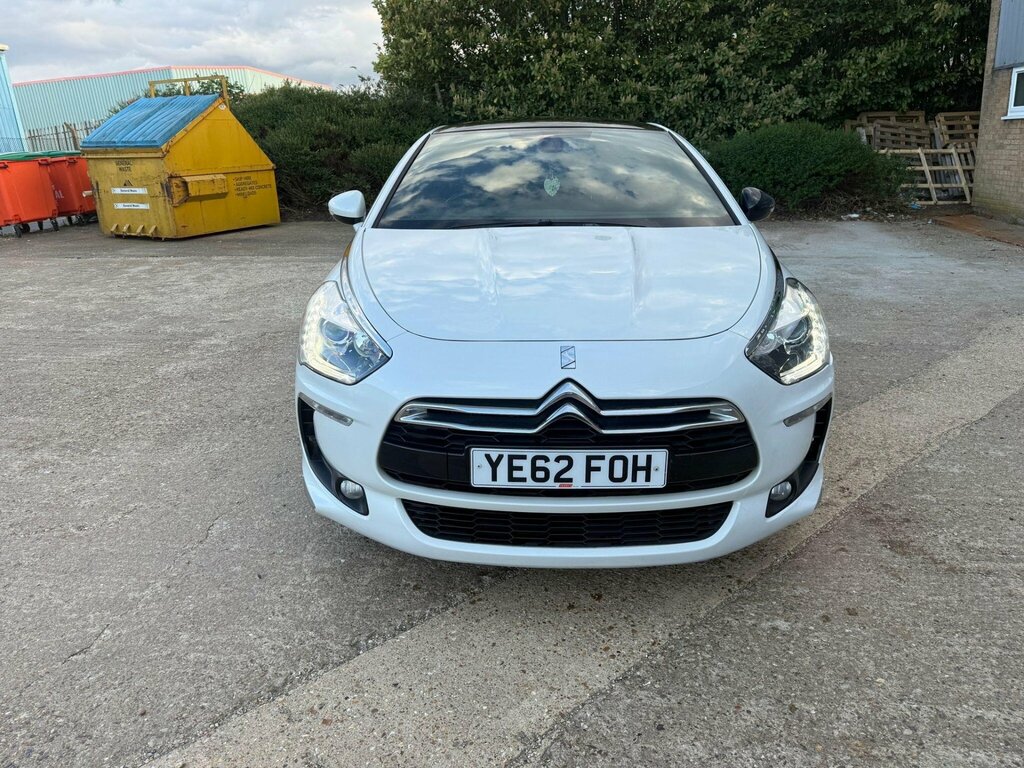 Citroen DS5 1.6 E-hdi Airdream Dstyle Egs6 Euro 5 Ss White #3