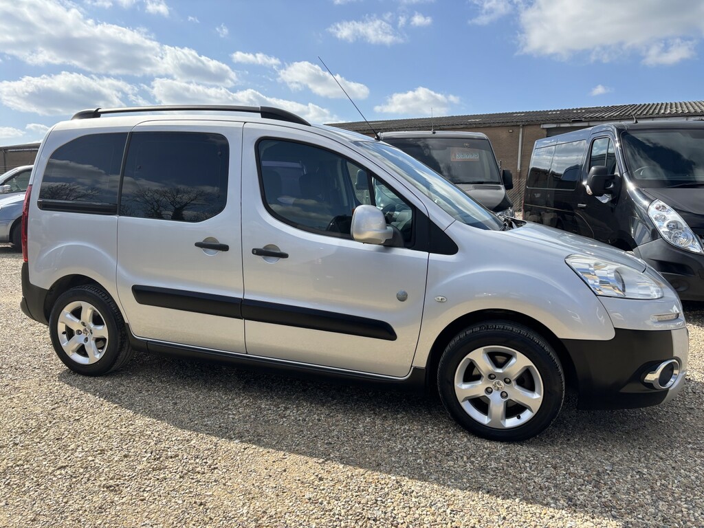 Peugeot Partner Tepee Mpv 1.6 Hdi 8V Tepee Outdoor 201262 Silver #2