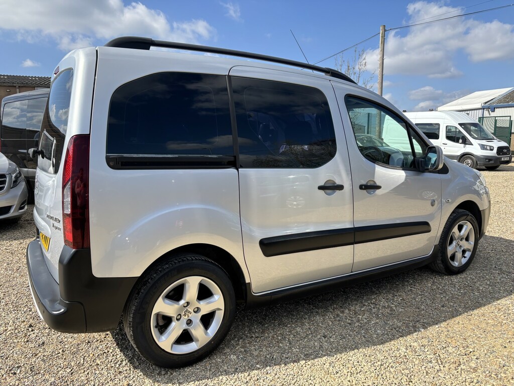 Peugeot Partner Tepee Mpv 1.6 Hdi 8V Tepee Outdoor 201262 Silver #3