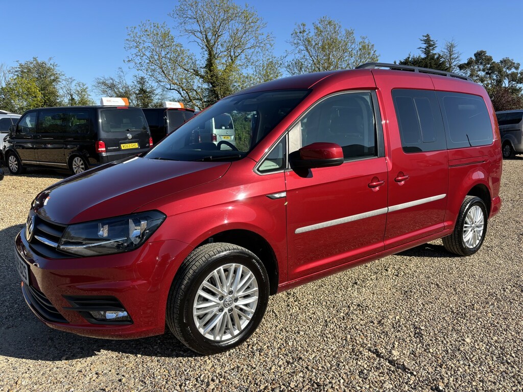 Volkswagen Caddy Maxi Life Mpv Wav Wheelchair Accessible Vehicle 2.0 Tdi 201 Red #5