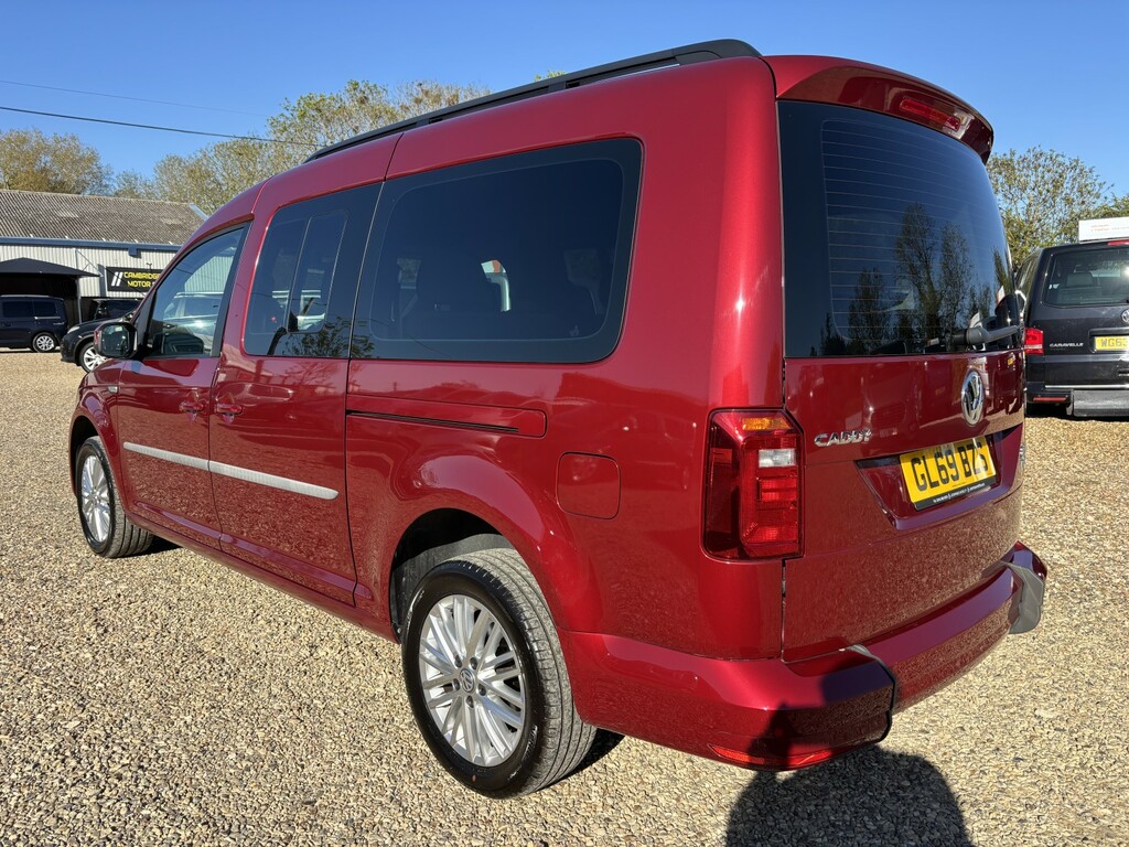 Volkswagen Caddy Maxi Life Mpv Wav Wheelchair Accessible Vehicle 2.0 Tdi 201 Red #4
