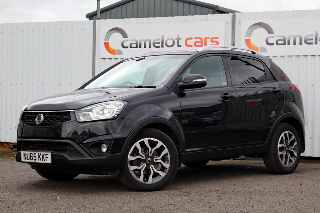 SsangYong Korando Suv 2.2 D Elx 2016 Black #3