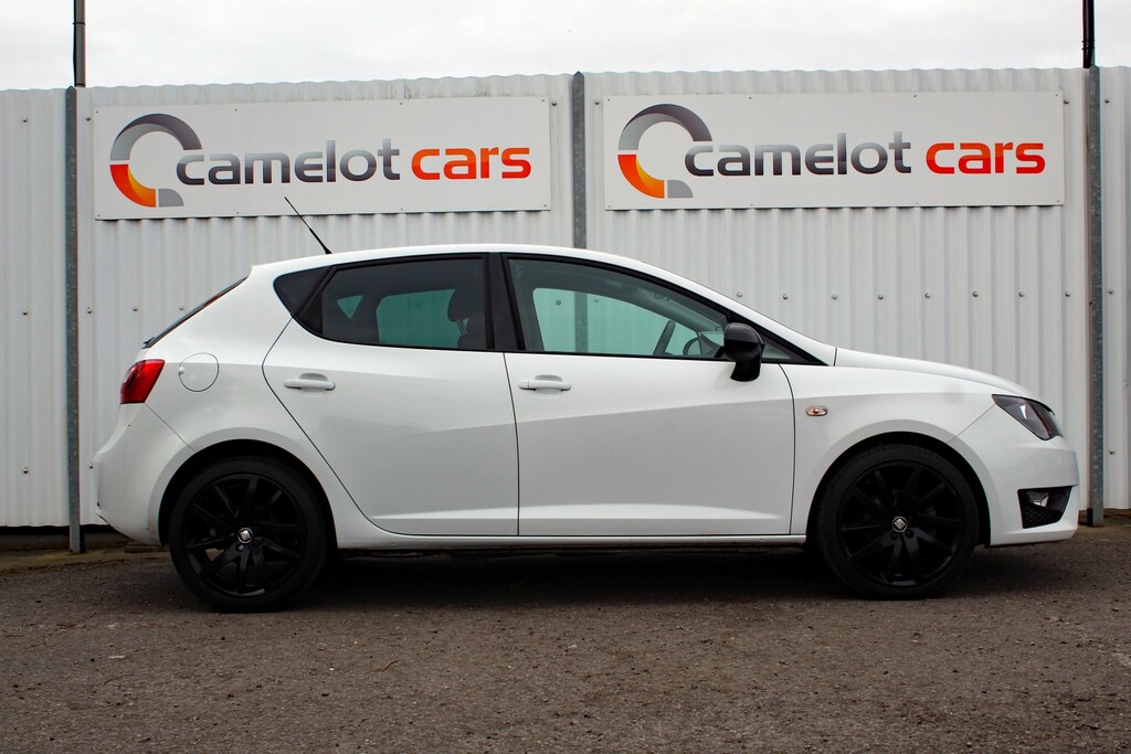Seat Ibiza Hatchback 1.2 Tsi Fr Black 2015 YA64LVN White #5