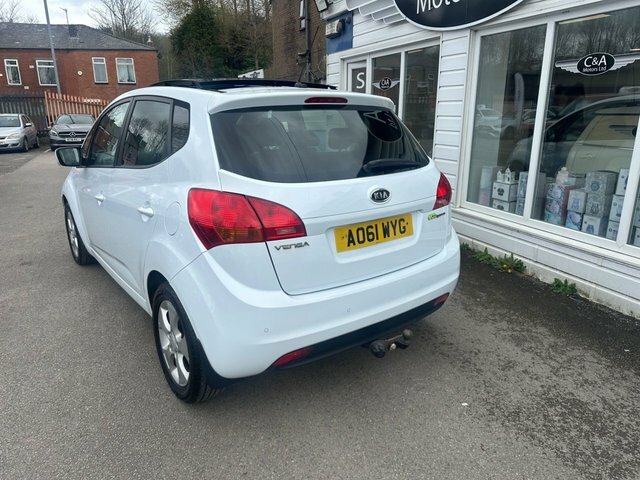 Kia Venga 1.6 Crdi Ecodynamics 3 Mpv Euro White #6
