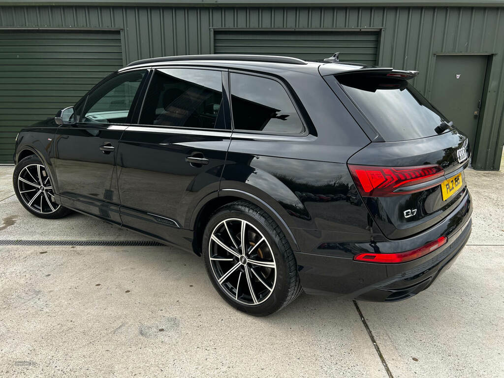 Audi Q7 50 Tdi Quattro Black Edition Tiptronic FG69ZGO Black #6