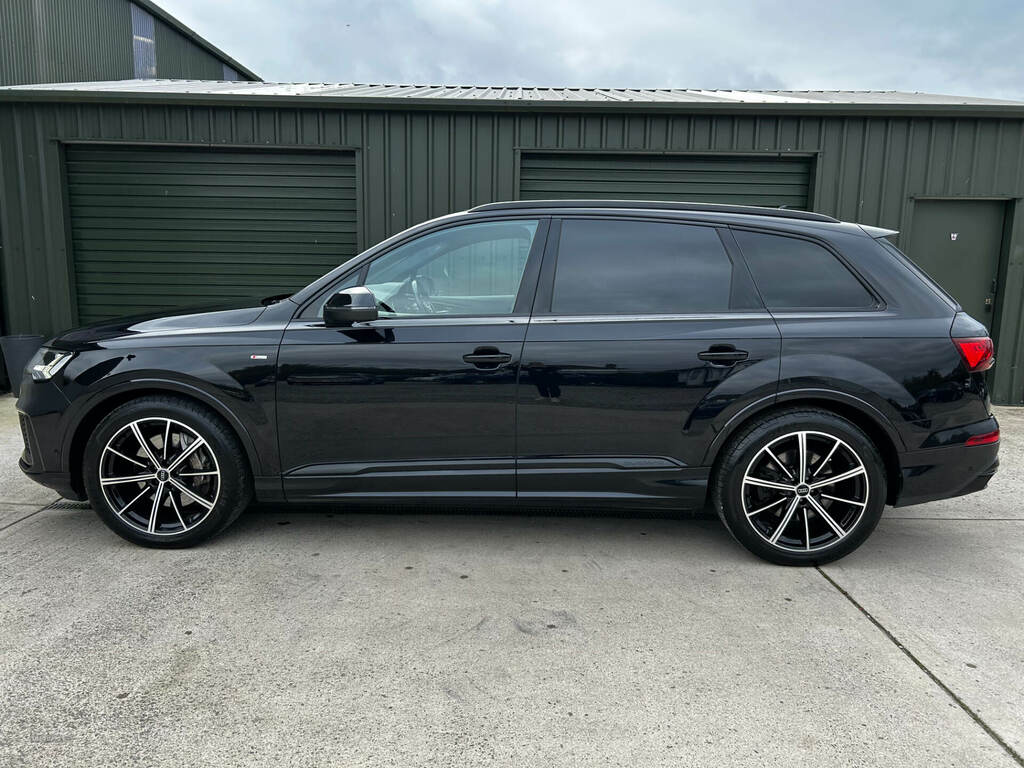 Audi Q7 50 Tdi Quattro Black Edition Tiptronic FG69ZGO Black #5
