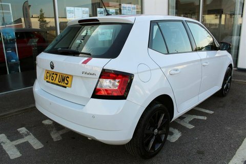 Skoda Fabia Redline Tsi GY67UMS White #6