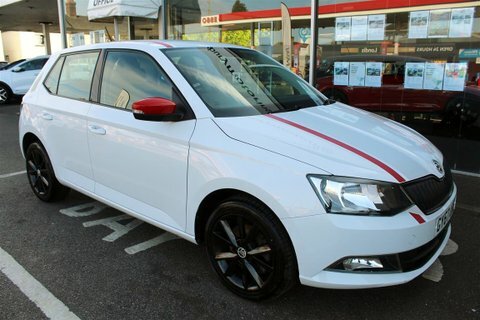 Skoda Fabia Redline Tsi GY67UMS White #4