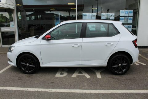 Skoda Fabia Redline Tsi GY67UMS White #2