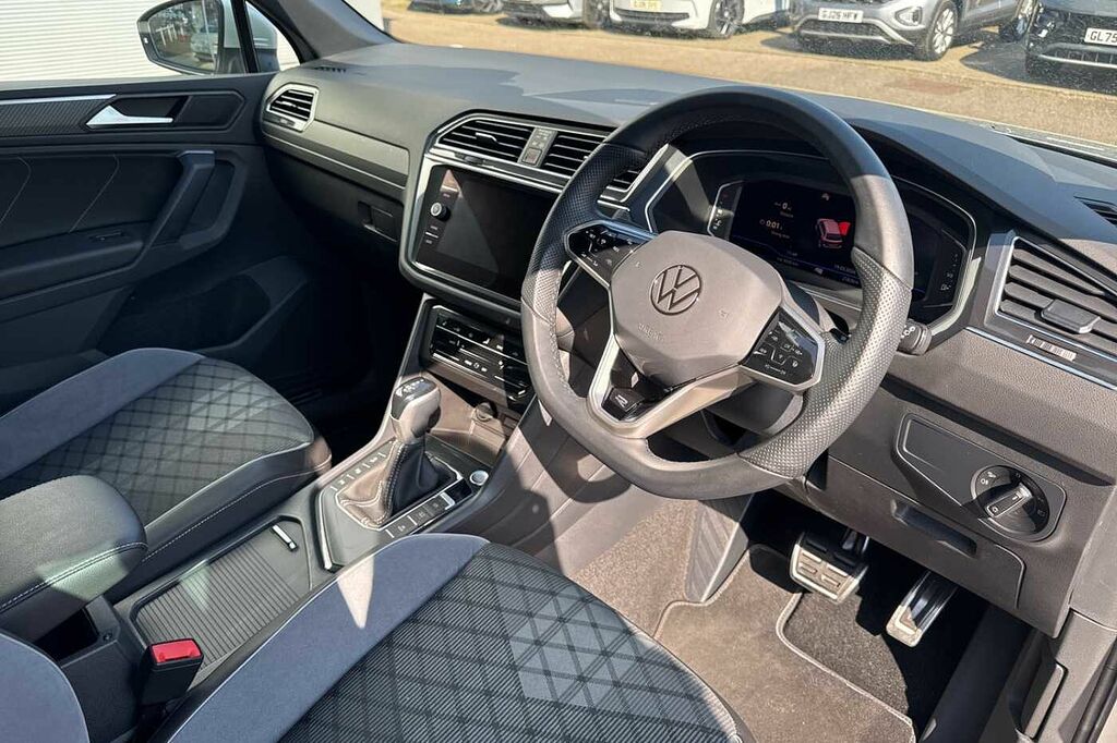 Volkswagen Tiguan 1.5 Tsi 150 R-line Edition Dsg 25 827 Miles GK23OXL  #6